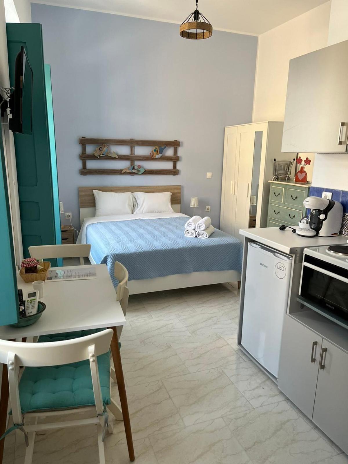 אגיה מרינה Almira Studios And Apartments מראה חיצוני תמונה